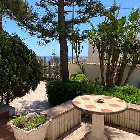 200m From The Sea - Large Private Patio With Bbq Triscina